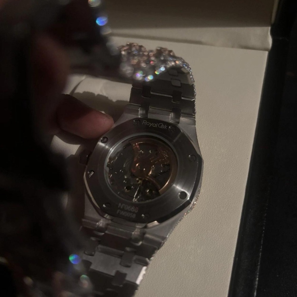 Audemars Piguet With VVS **Moissanite** - Picture 5 of 5